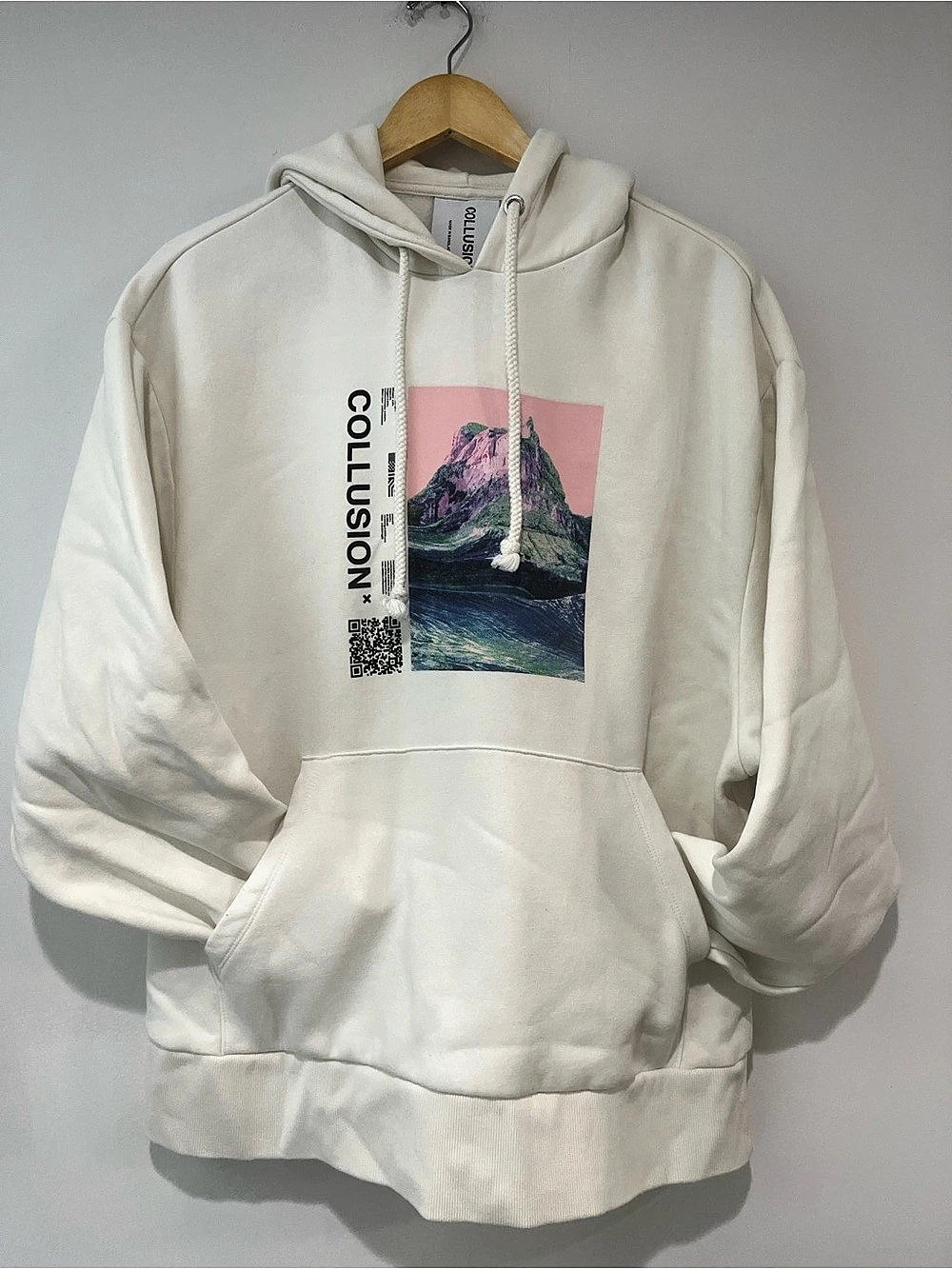 Collusion Unisex mountain photographic front print oversized hoodie in ecru